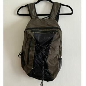 Eddie Bauer Back Pack Lightweight Multi-Purpose Nylon in khaki & Black